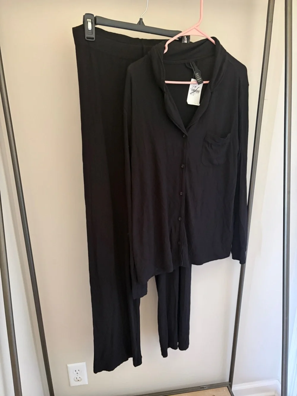 SKIMS Soft Lounge Sleep Set Size Medium NWT Nordstrom - Picture 3 of 5